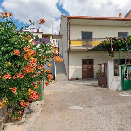 Apartment Lele Primošten Buitenkant foto
