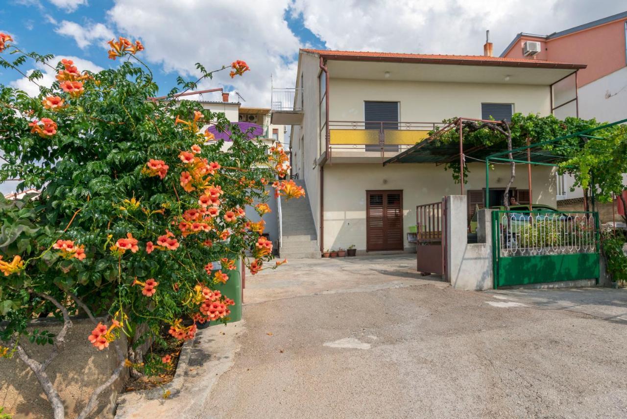Apartment Lele Primošten Buitenkant foto
